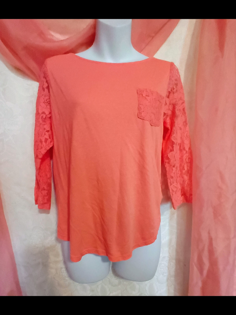 🌺BUNDLE ONLY🌺 SO Coral Lace-Sleeve Pocket Long Sleeve Top